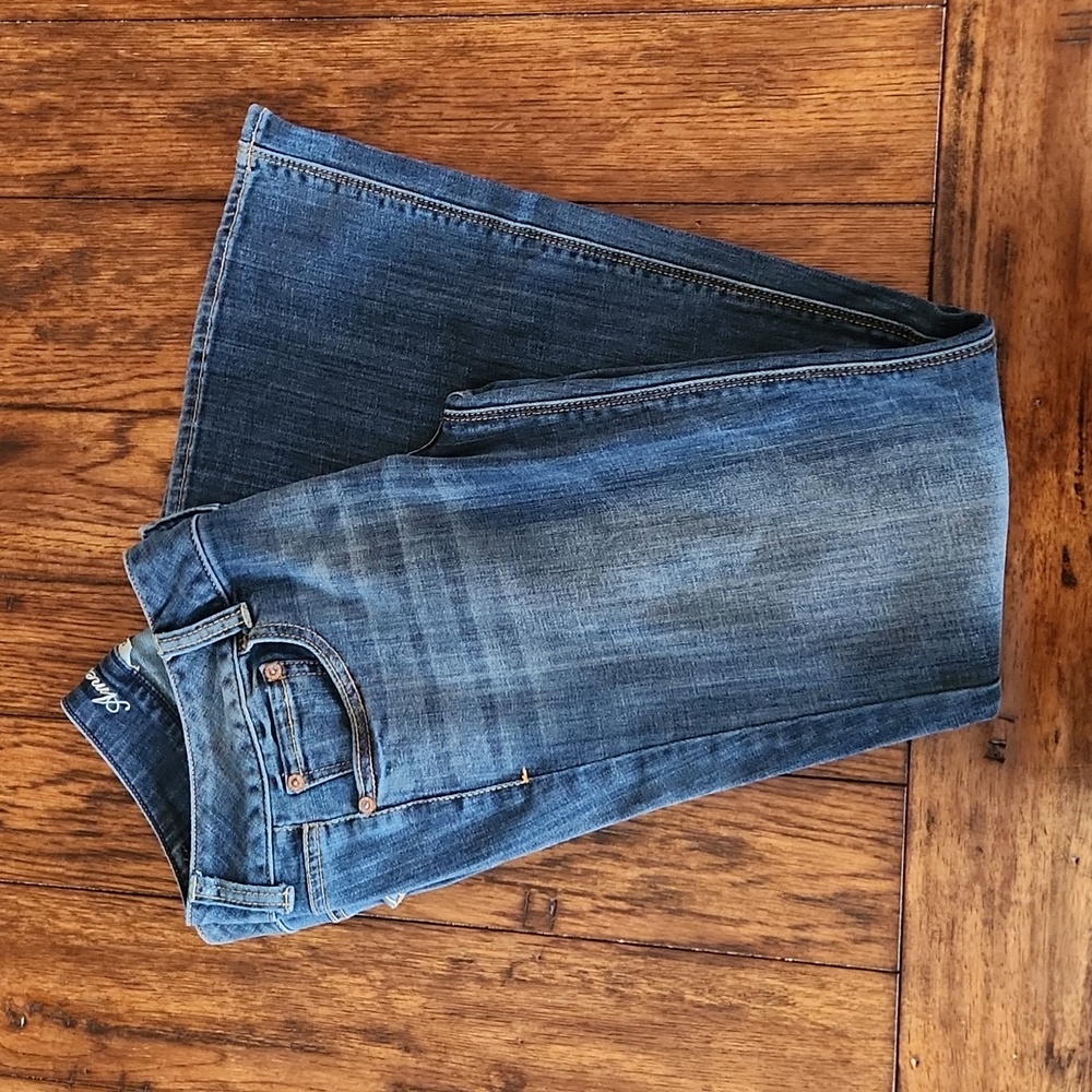 American Eagle Artist Jeans. Size 10 short.